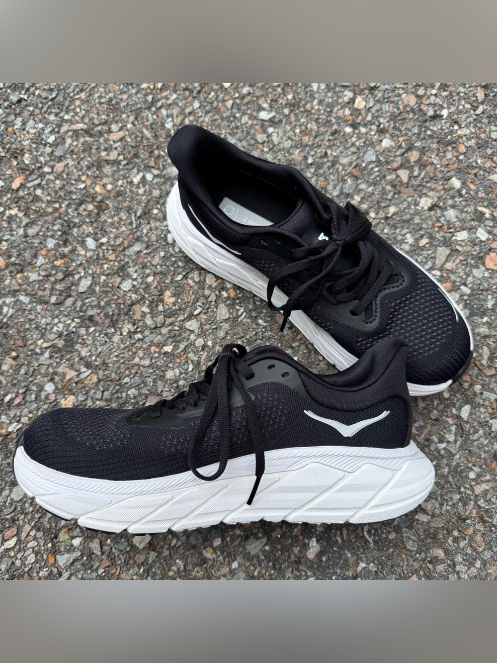 Hoka One One Arahi Shoes Womens 6.5 Black White Running Walking Gym Active Lace - Picture 2 of 8